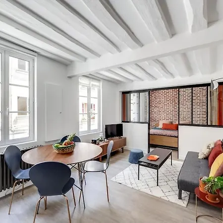 Design Et Confort A 2 Pas Du Chateau De 아파트 베흑사이으